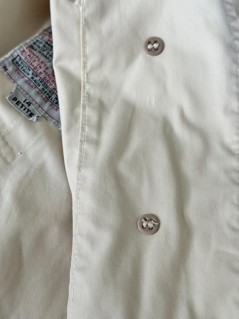 Vintage 60s 70s London Fog Maincoats Rain Coat 14 Petite Ivory Trench - Picture 14 of 14